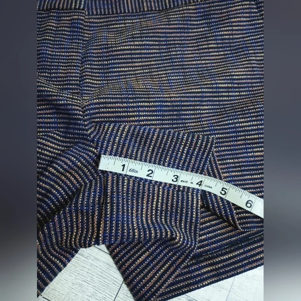 THE LOFT Riviera Shorts Blue Striped Stretch Size 10